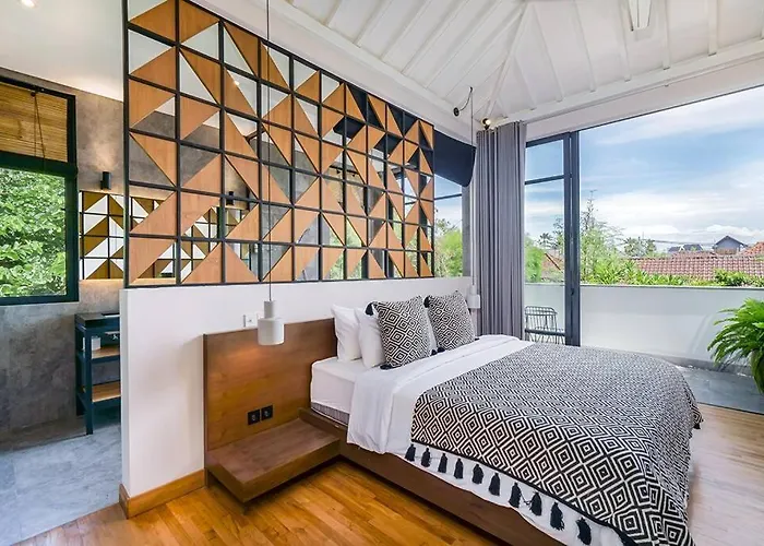 Family Luxury 5bd Parking X Walk 2 Potato Head Villa *