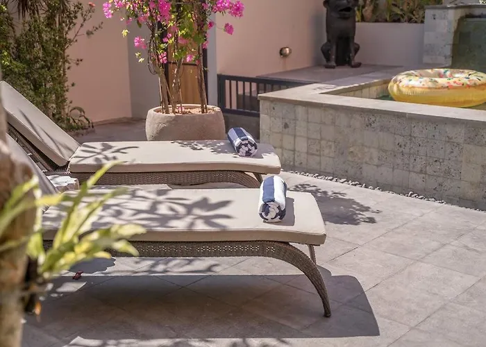 Villa Family Luxury 5bd Parking X Walk 2 Potato Head Seminyak (Bali)